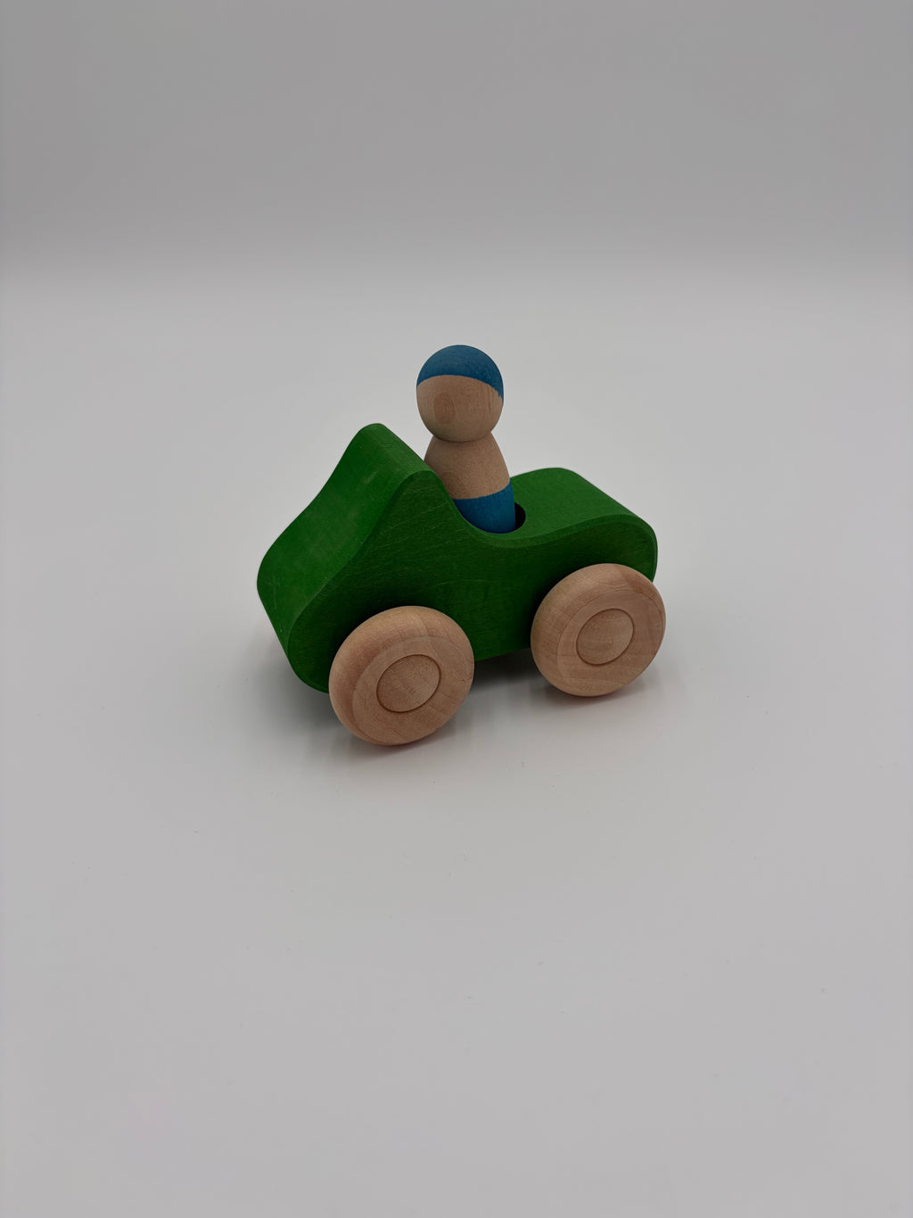 Wooden Cars Set of 7 with 3 People