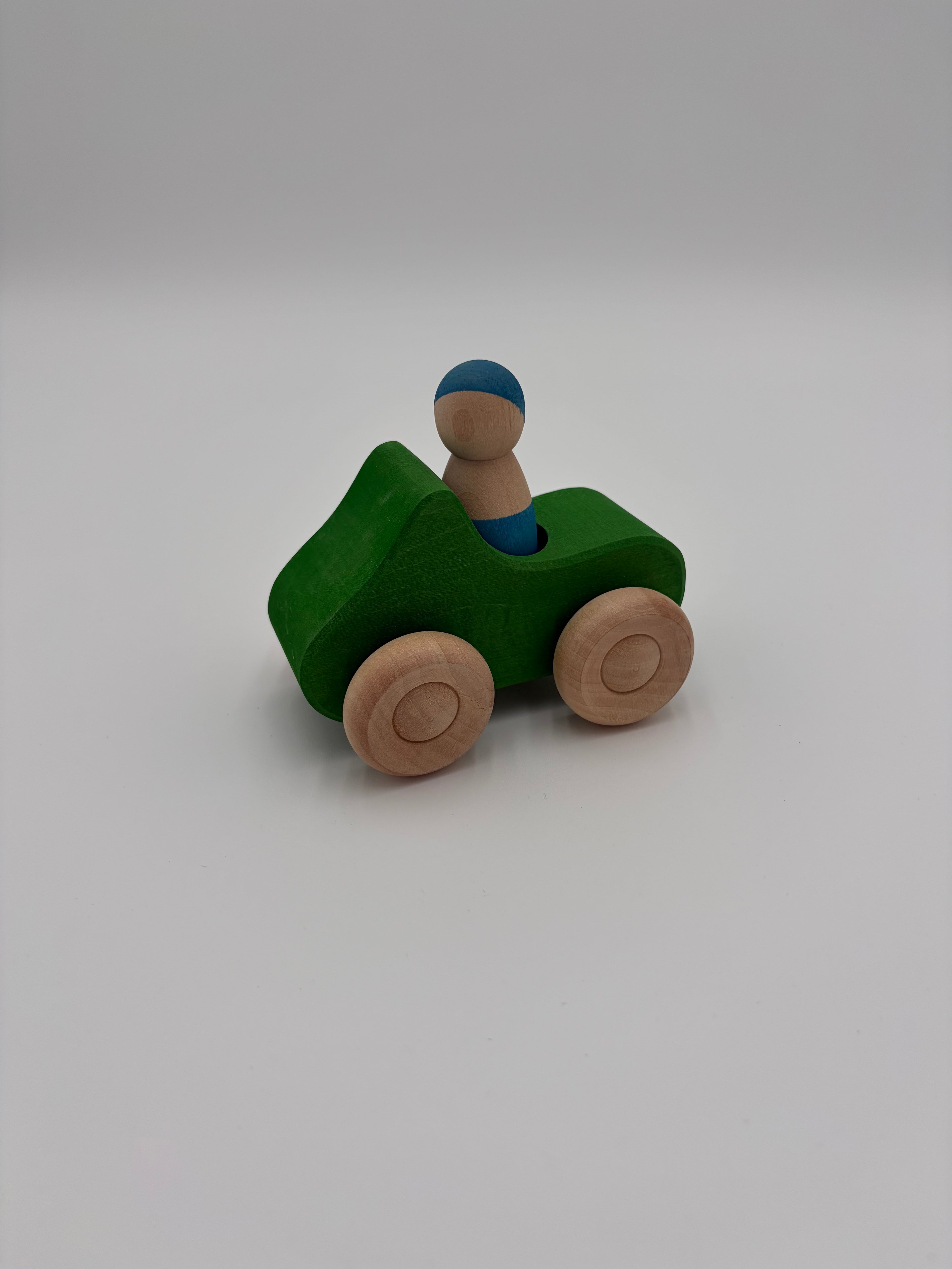 Wooden Cars Set of 7 with 3 People