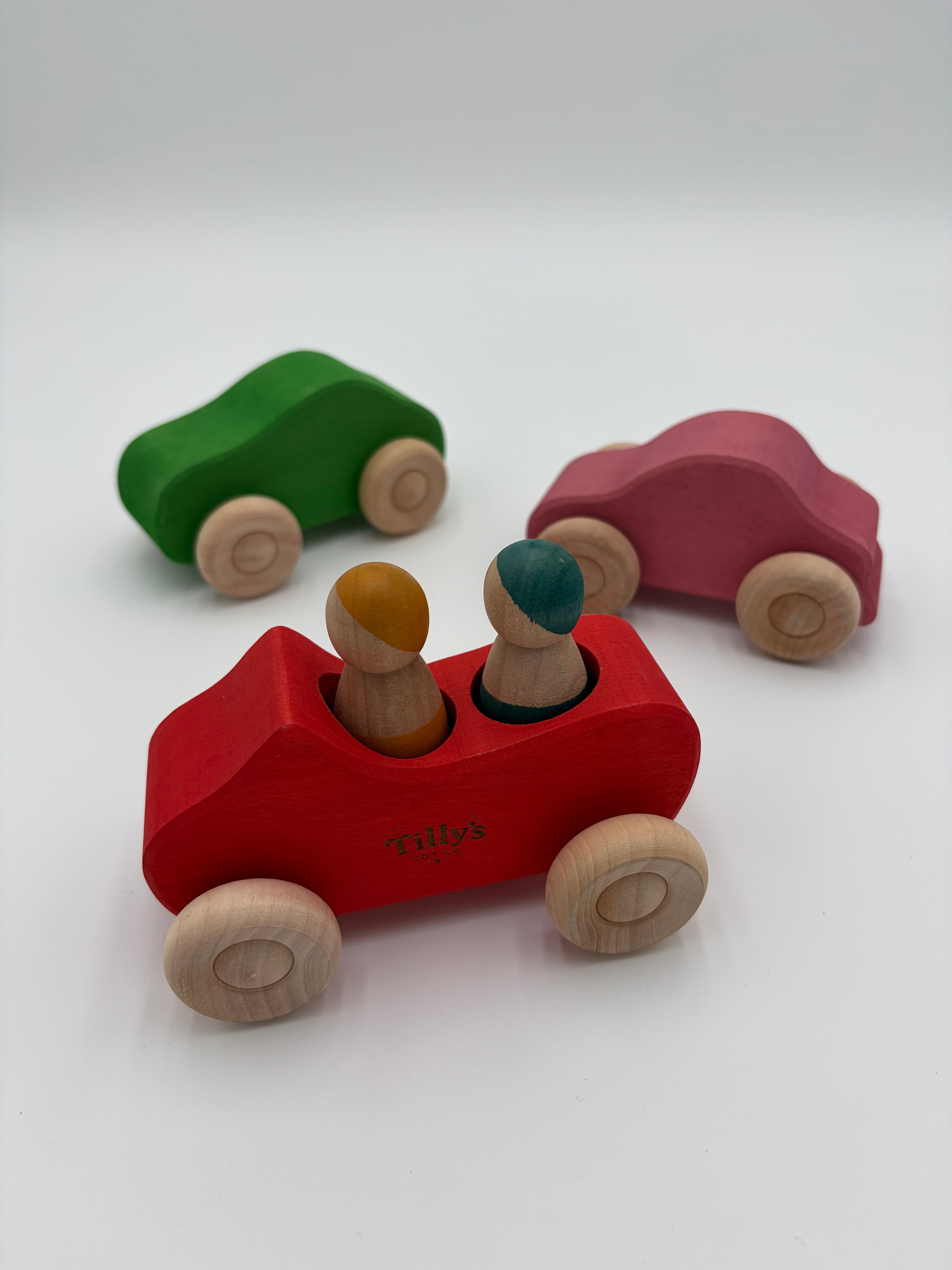 Wooden Cars Set of 7 with 3 People